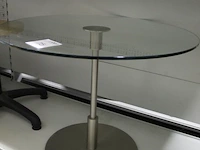 Glazen tafel. doorsnede 70 cm, hoogte 52 cm. margeproduct - afbeelding 2 van  2