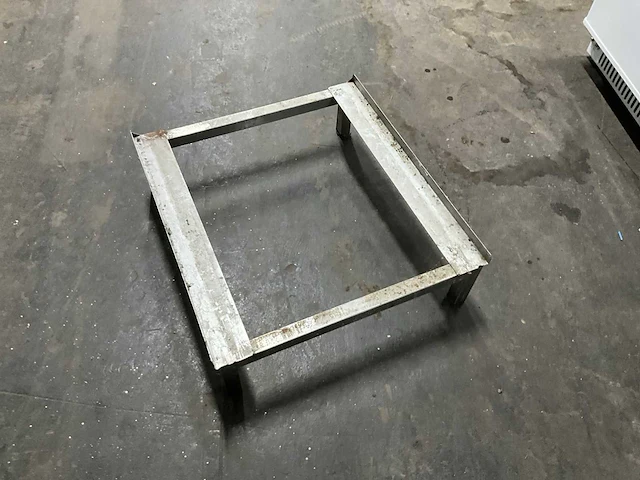 Glazenspoelmachine onderstel - afbeelding 2 van  4