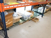 Glazenwand onderdelen w.o. 15 glazen panelen / deuren 96 x 251 cm en boven- en onder-bevestigingsrail. - afbeelding 2 van  2