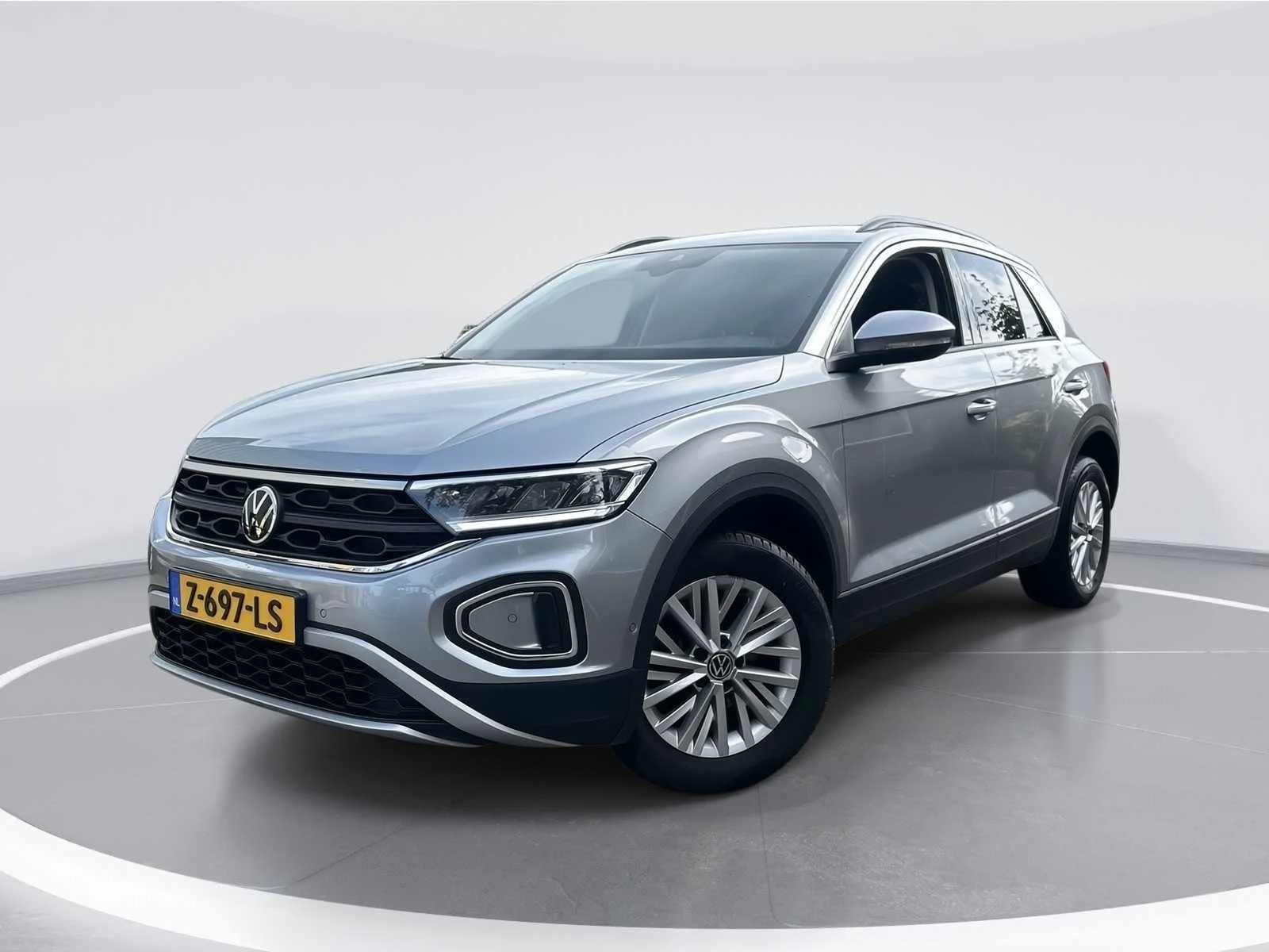 Global car auctions alblasserdam