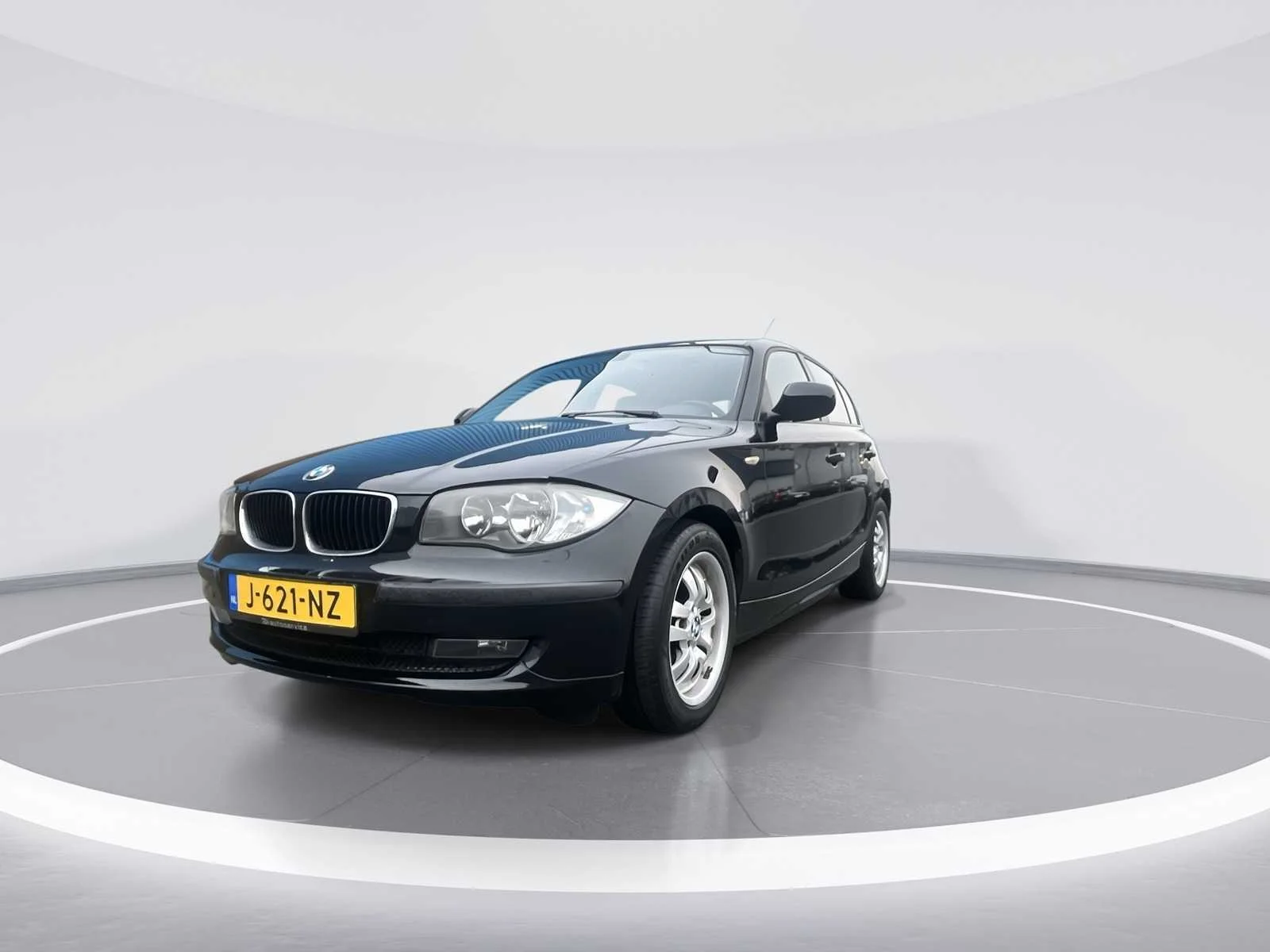 Global car auctions budget plus