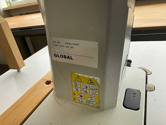 Global lp 1271-725 aut naaimachine v.v.powermax asd58-75 servo control system - afbeelding 4 van  10