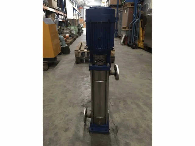 Gloor pumpenbau meertraps verticale centrifugaalpomp - afbeelding 3 van  5