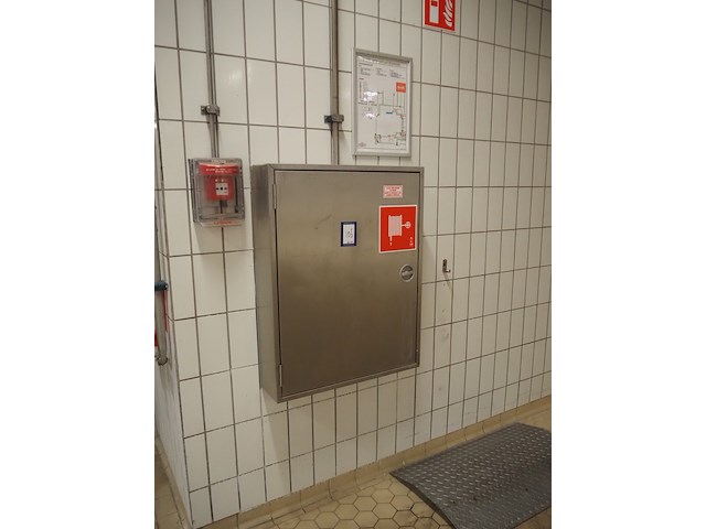 Gloria smeba - afbeelding 2 van  4