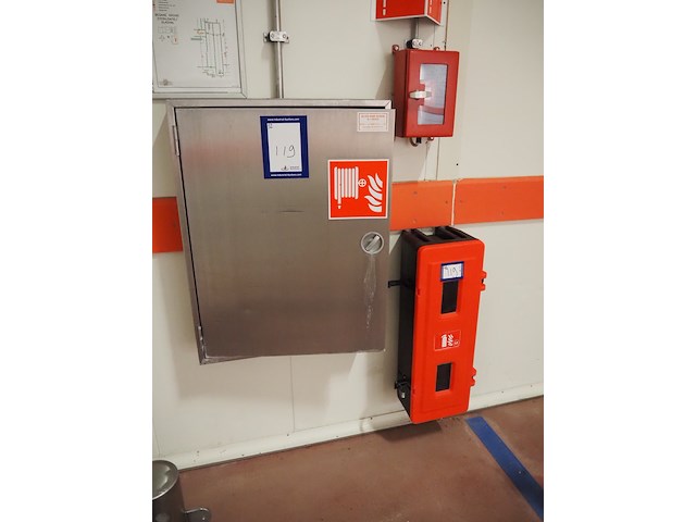 Gloria smeba - afbeelding 1 van  6