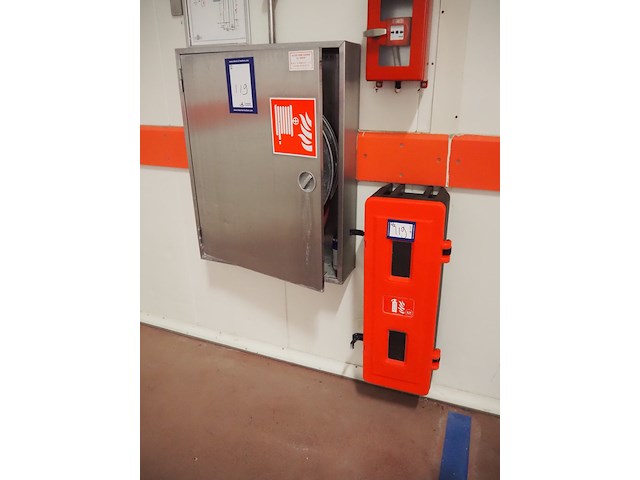 Gloria smeba - afbeelding 2 van  6