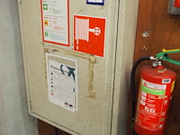 Gloria smeba - afbeelding 1 van  4