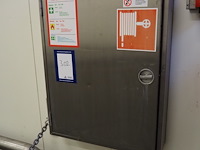 Gloria smeba - afbeelding 1 van  3