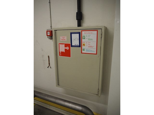 Gloria smeba - afbeelding 1 van  3