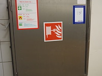 Gloria smeba - afbeelding 2 van  5