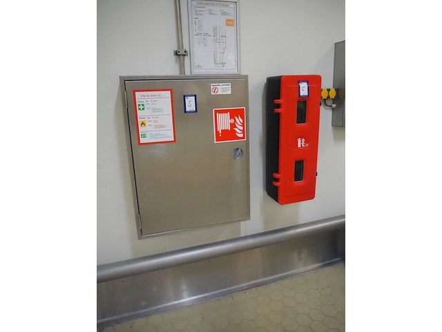 Gloria smeba - afbeelding 1 van  5