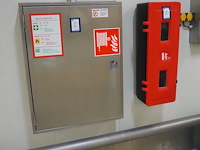 Gloria smeba - afbeelding 1 van  5