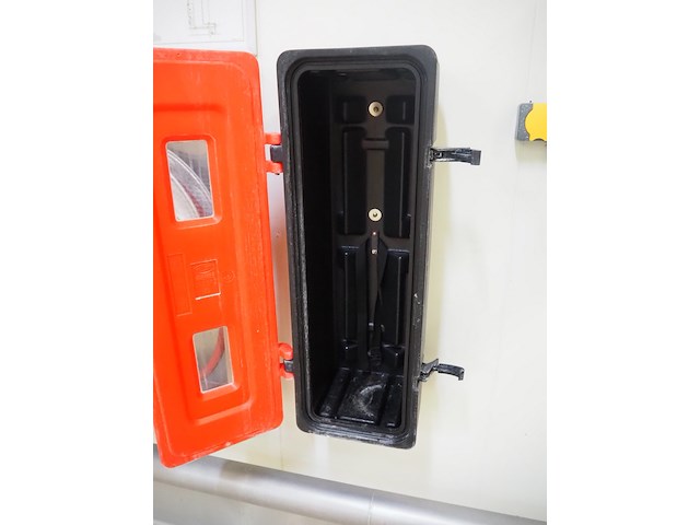 Gloria smeba - afbeelding 5 van  5