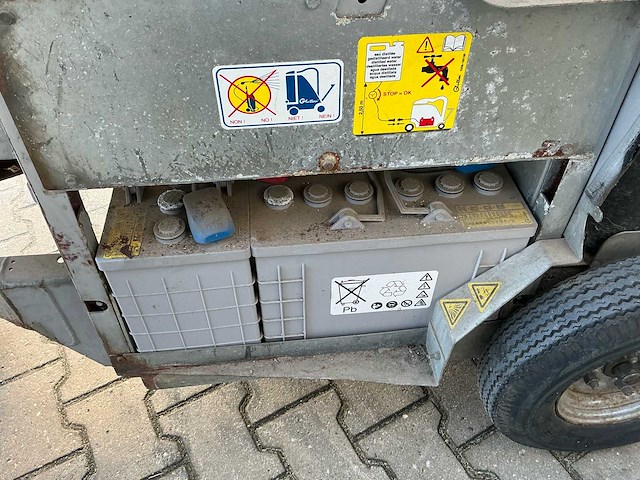 Glutton 100% elektrische mobiele afvalszuiger industriële stofzuiger/professionele elektrische afvalszuiger - afbeelding 15 van  32