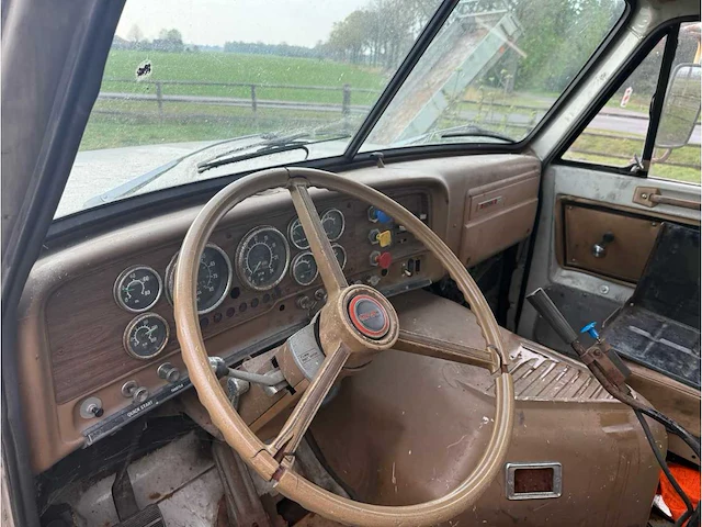 Gmc - brigadier - oldtimer - afbeelding 6 van  6