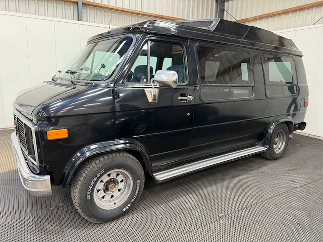 G.m.c. - vandura 2500 - v8 - lpg - camper - 1988 - afbeelding 1 van  35