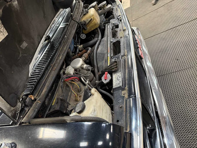 G.m.c. - vandura 2500 - v8 - lpg - camper - 1988 - afbeelding 20 van  35