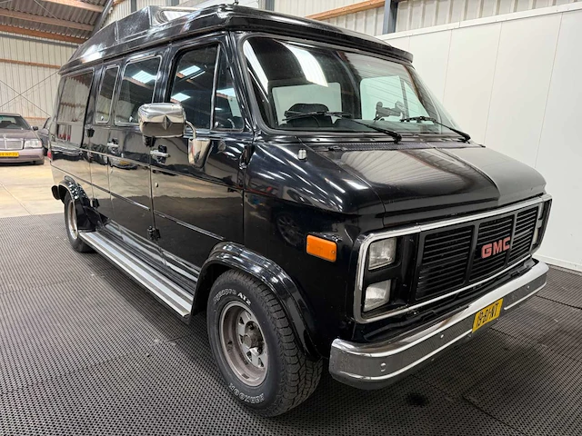 G.m.c. - vandura 2500 - v8 - lpg - camper - 1988 - afbeelding 33 van  35