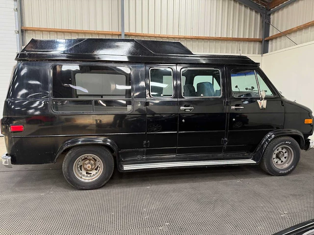 G.m.c. - vandura 2500 - v8 - lpg - camper - 1988 - afbeelding 34 van  35