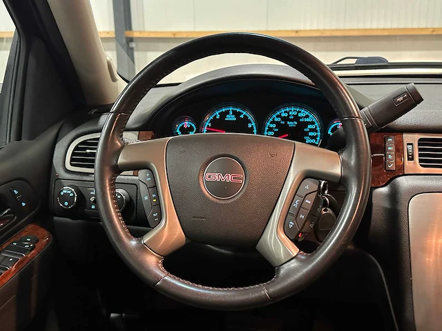 Gmc yukon slt benzine / lpg automaat belgisch kenteken - afbeelding 5 van  27