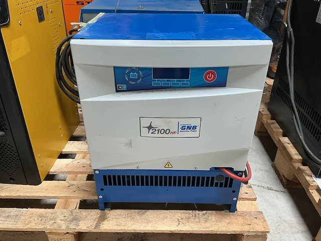 Gnb - 24v 100a - acculaders - afbeelding 1 van  2