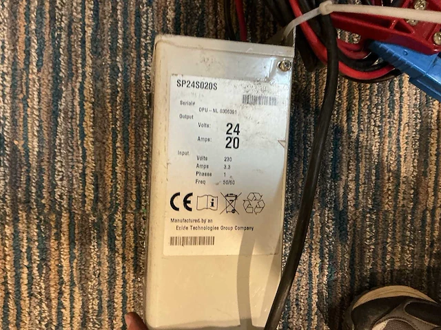 Gnb - 24v 20a - acculaders - afbeelding 3 van  3