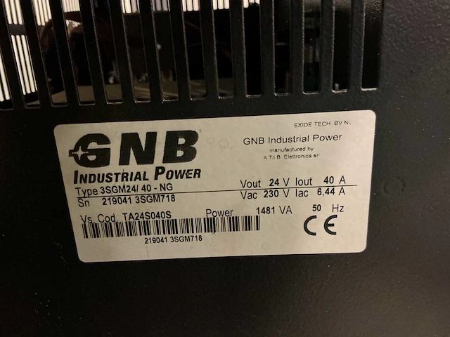 Gnb - 24v 40a - acculaders - afbeelding 3 van  3