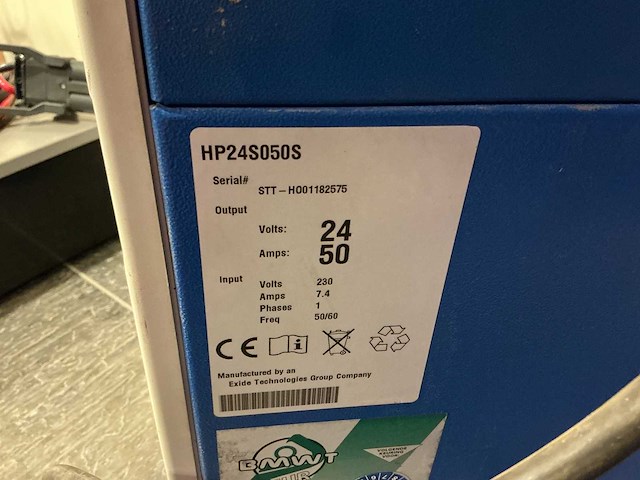 Gnb - 24v 50a - acculaders - afbeelding 2 van  2