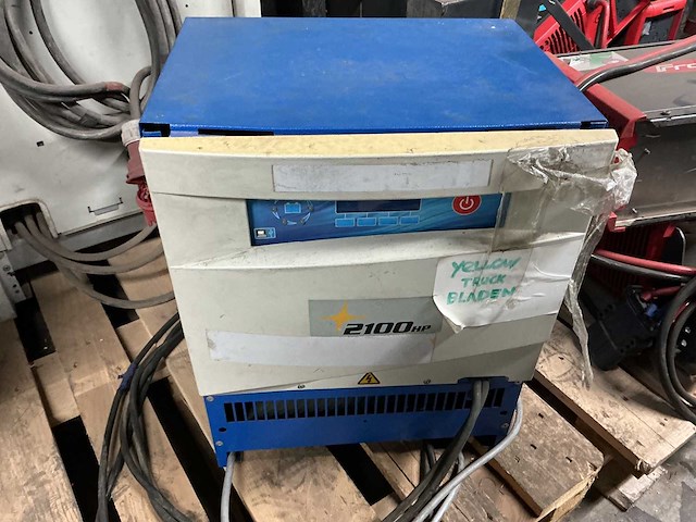 Gnb - 24v 60a - acculaders - afbeelding 1 van  2