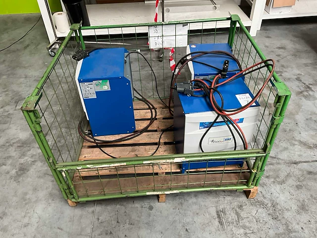 Gnb 2100hp 24v80a acculader (3x) - afbeelding 1 van  5