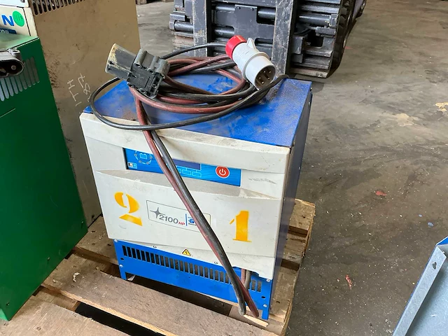 Gnb 2100hp acculader (2x) - afbeelding 4 van  10