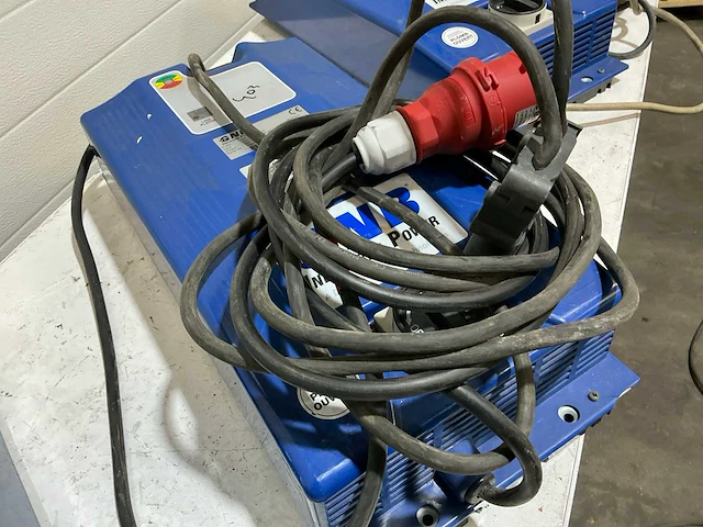 Gnb tp36s040s acculader - afbeelding 2 van  4