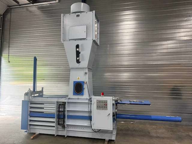 Goami rongda - 2021 - gm150 - hydraulische balenpers - afbeelding 1 van  18