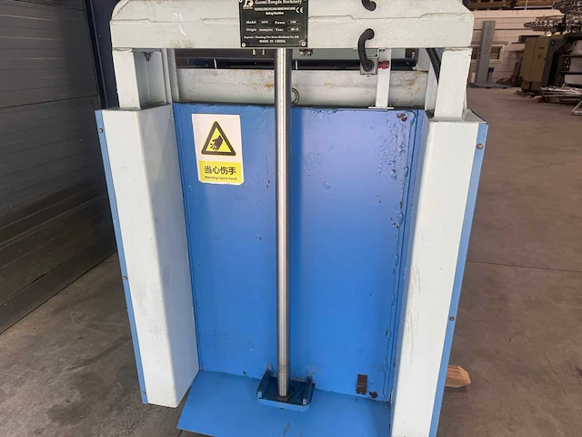 Goami rongda - 2021 - gm150 - hydraulische balenpers - afbeelding 12 van  18