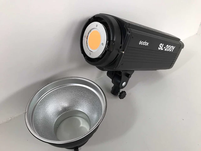 Godox sl-200y led lamp - afbeelding 4 van  9