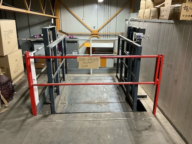 Goederenlift - afbeelding 7 van  23