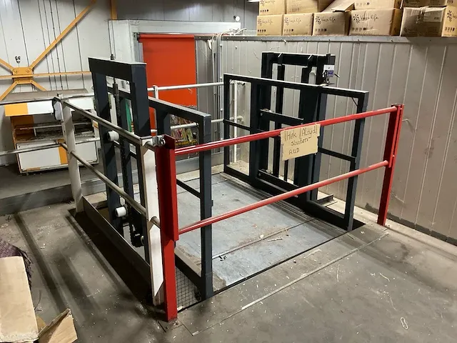Goederenlift - afbeelding 8 van  23