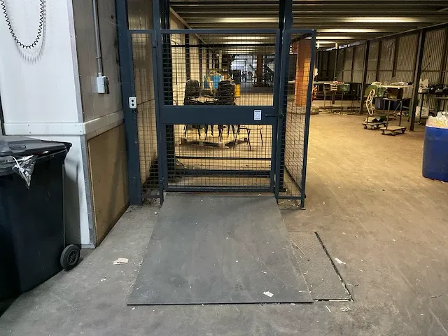 Goederenlift - afbeelding 20 van  23