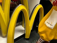 Golden arch mc donalds decoratie - afbeelding 1 van  6