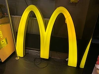 Golden arch mc donalds decoratie - afbeelding 1 van  8