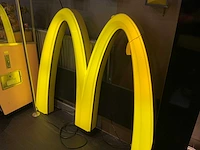 Golden arch mc donalds decoratie - afbeelding 2 van  8