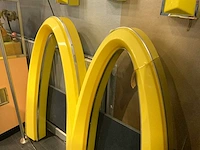 Golden arch mc donalds decoratie - afbeelding 5 van  8