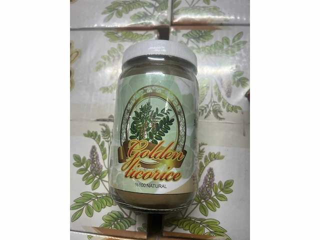 Golden licorice - zoethoutpoeder (1920x) - afbeelding 2 van  7