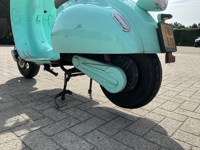 Golden lion l1e-b electrische scooter - afbeelding 17 van  17