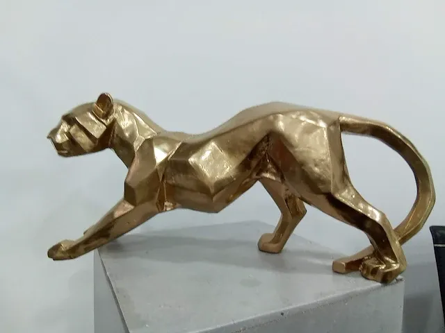 Golden panther - afbeelding 4 van  9