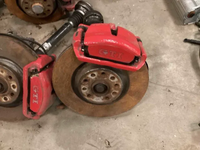 Golf gti remmen set - afbeelding 2 van  5