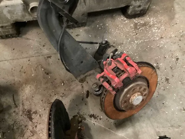 Golf gti remmen set - afbeelding 5 van  5