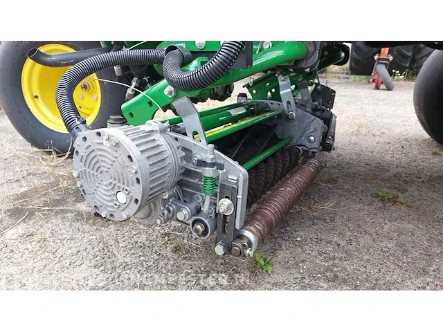 Golfbaanmaaier john deere, 8000a, bouwjaar 2015 - afbeelding 14 van  37