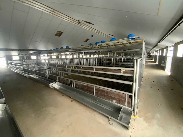 Golfplaat dak geïsoleerd met 940 mono zonnepanelen 310wp en 6x huawei omvormer - afbeelding 4 van  34