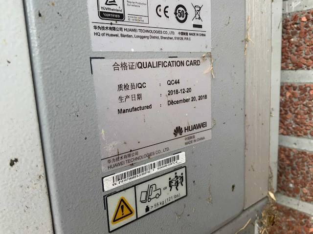 Golfplaat dak geïsoleerd met 940 mono zonnepanelen 310wp en 6x huawei omvormer - afbeelding 26 van  34